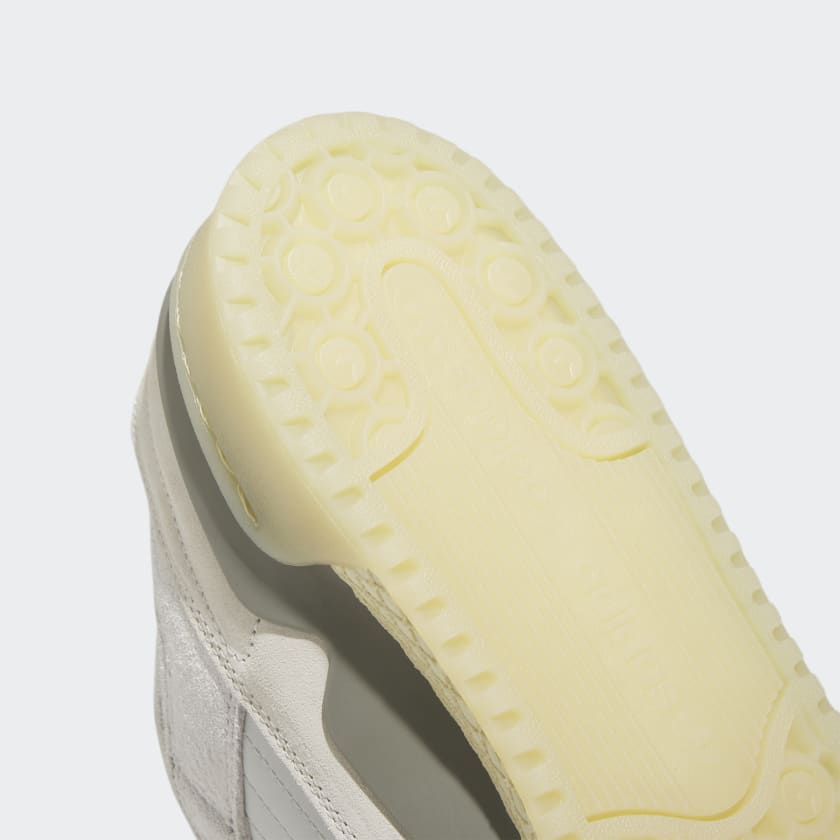 FORUM LOW