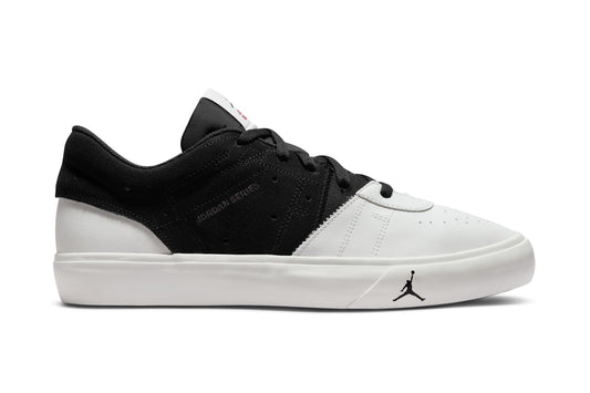 Jordan Series.03 ES 'Black White'