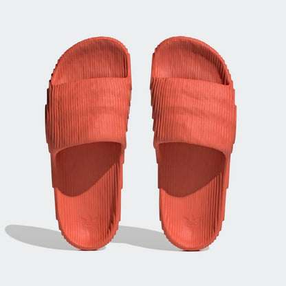 ADILETTE 22