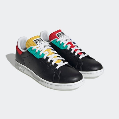 STAN SMITH