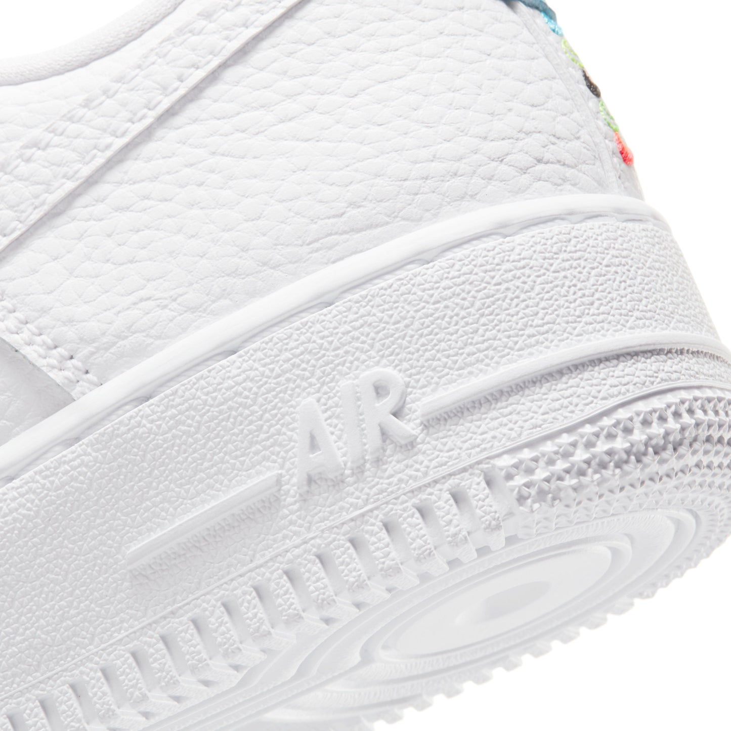 Wmns Air Force 1 '07 SE 'Worldwide Pack - Volt'