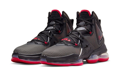 LeBron XVIIII "Bred"