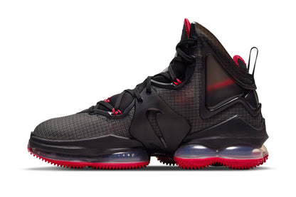 LeBron XVIIII "Bred"