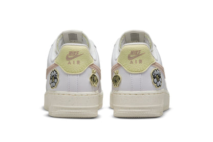 Wmns Air Force 1 '07 SE 'Flower Power'
