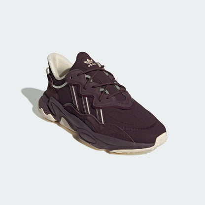 Ozweego 'Shadow Maroon'
